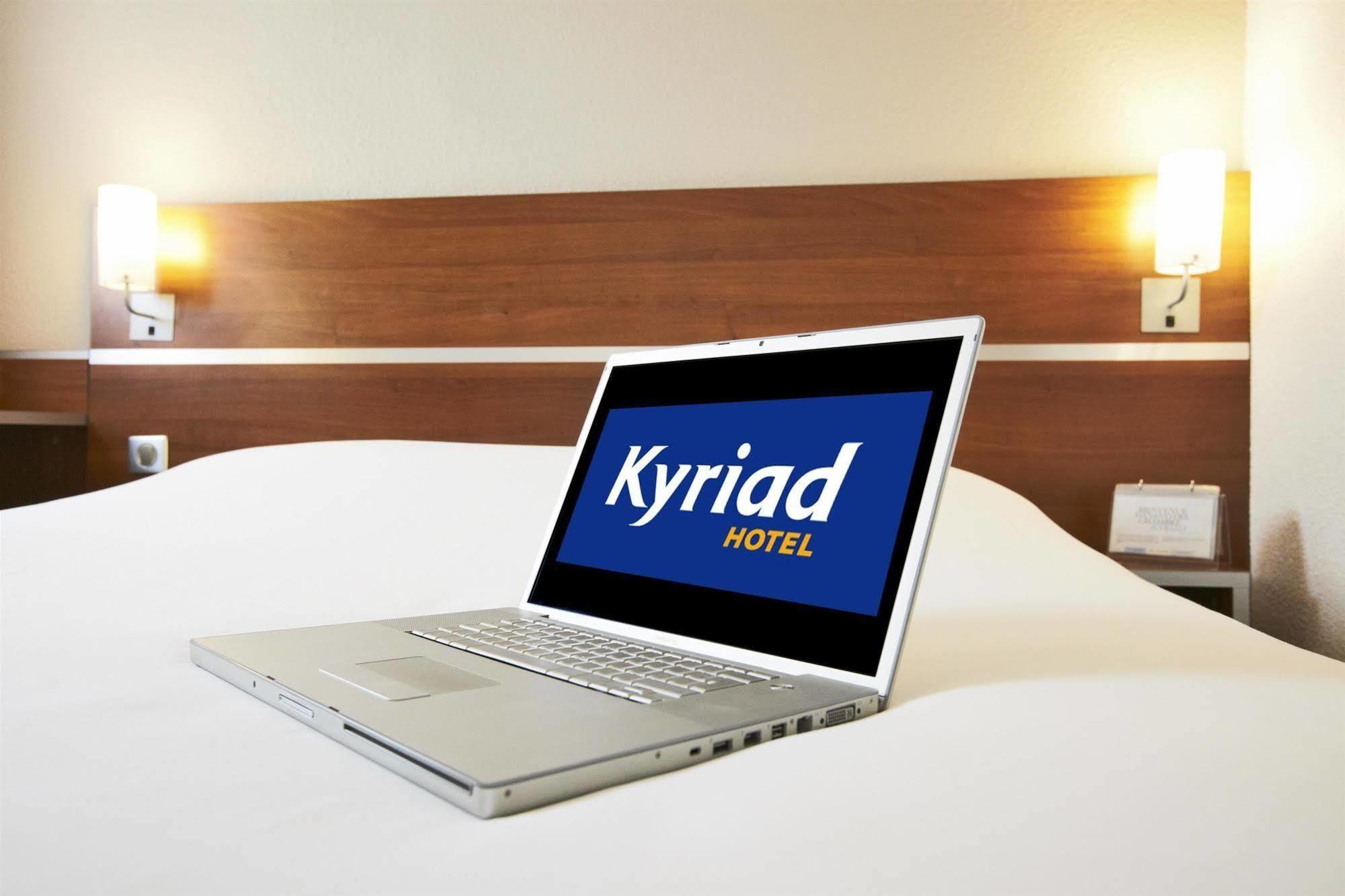 Hotel Kyriad Angers Sud Ponts-De-Ce Les Ponts-de-Cé Exterior foto